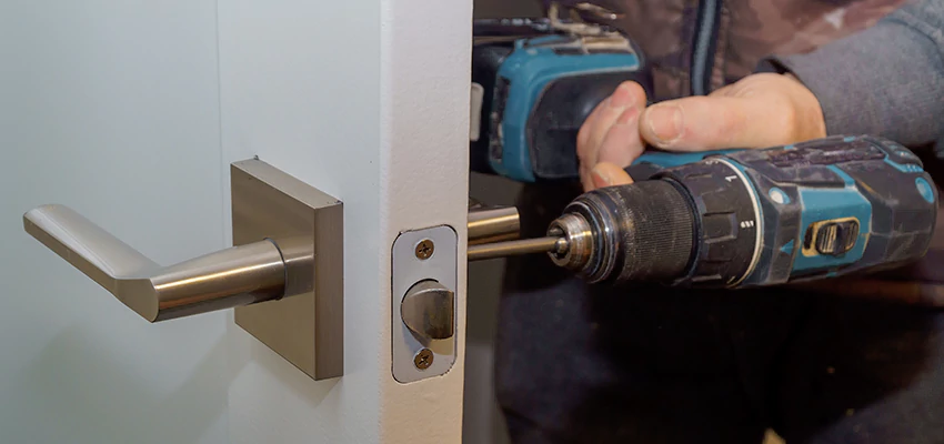 Broken Door Handle Lock Repair in Santa Clara, California